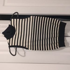 Forever 21 sleeveless turtleneck top